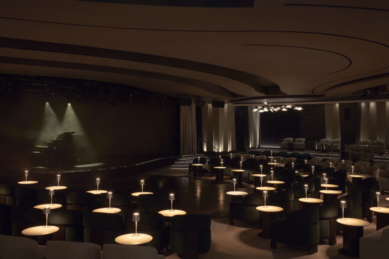 Journeys Lounge