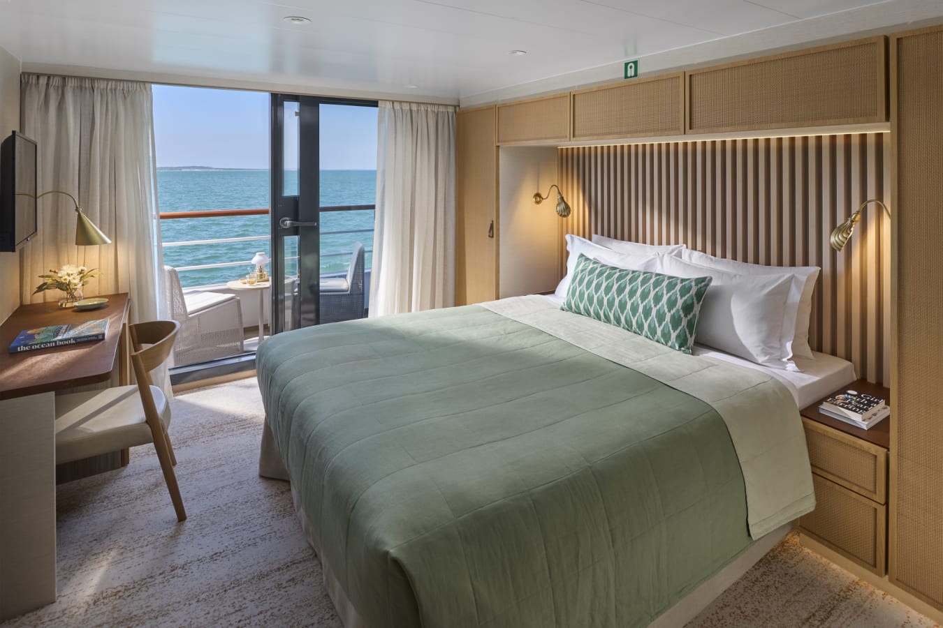 Cabin with balcony 