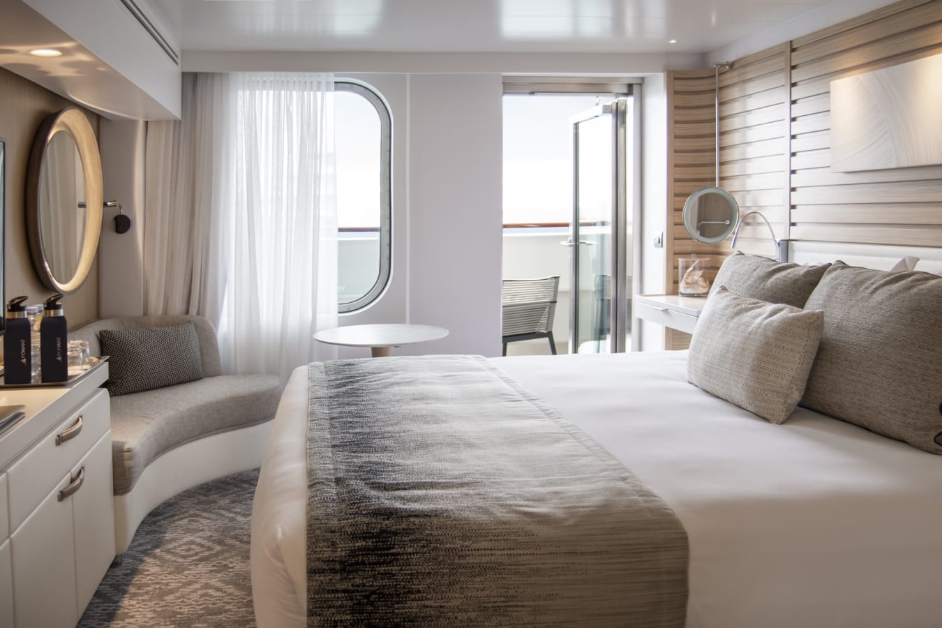 Deluxe Stateroom