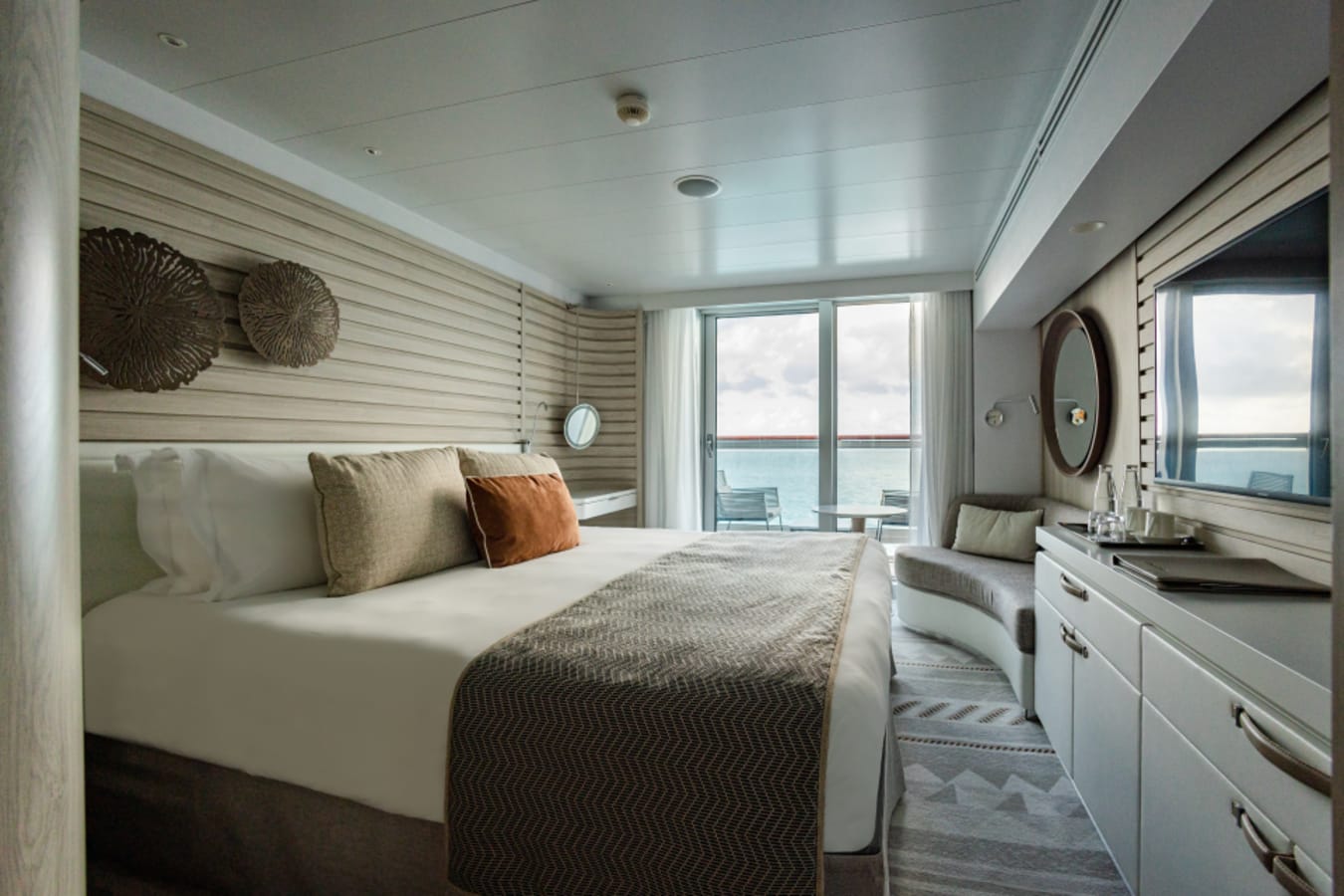 Prestige Stateroom deck 4