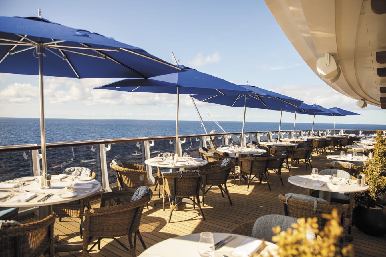 La Veranda Deck