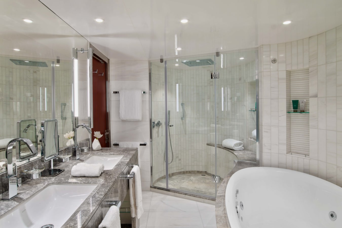 Wintergarden Bathroom