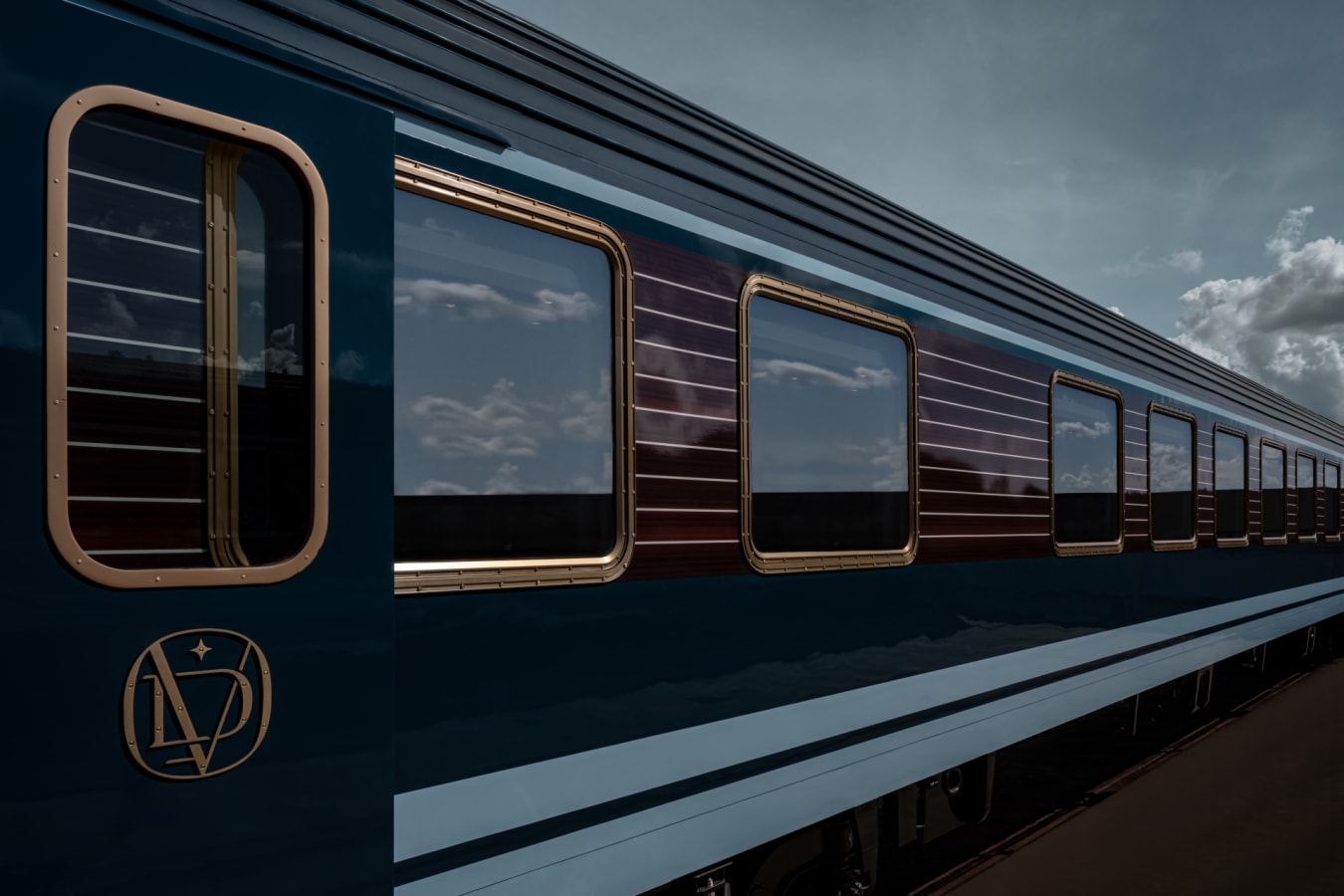 OE Train Exterior 
