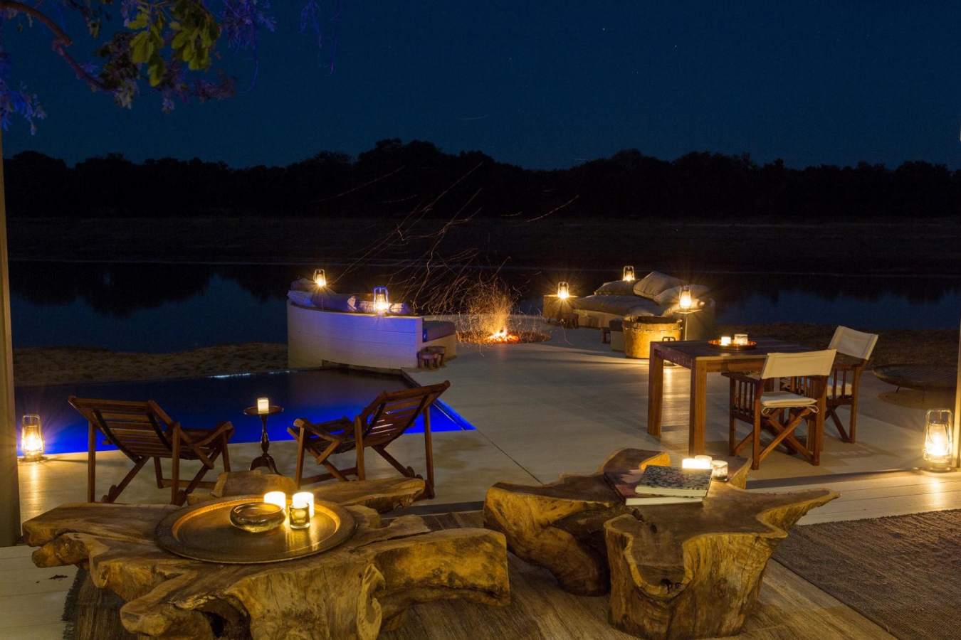 The fire pit - Chinzombo