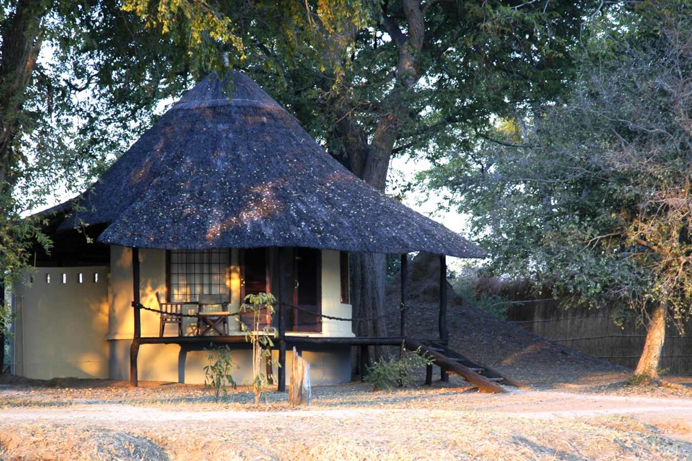 Cottages - Nsefu Camp