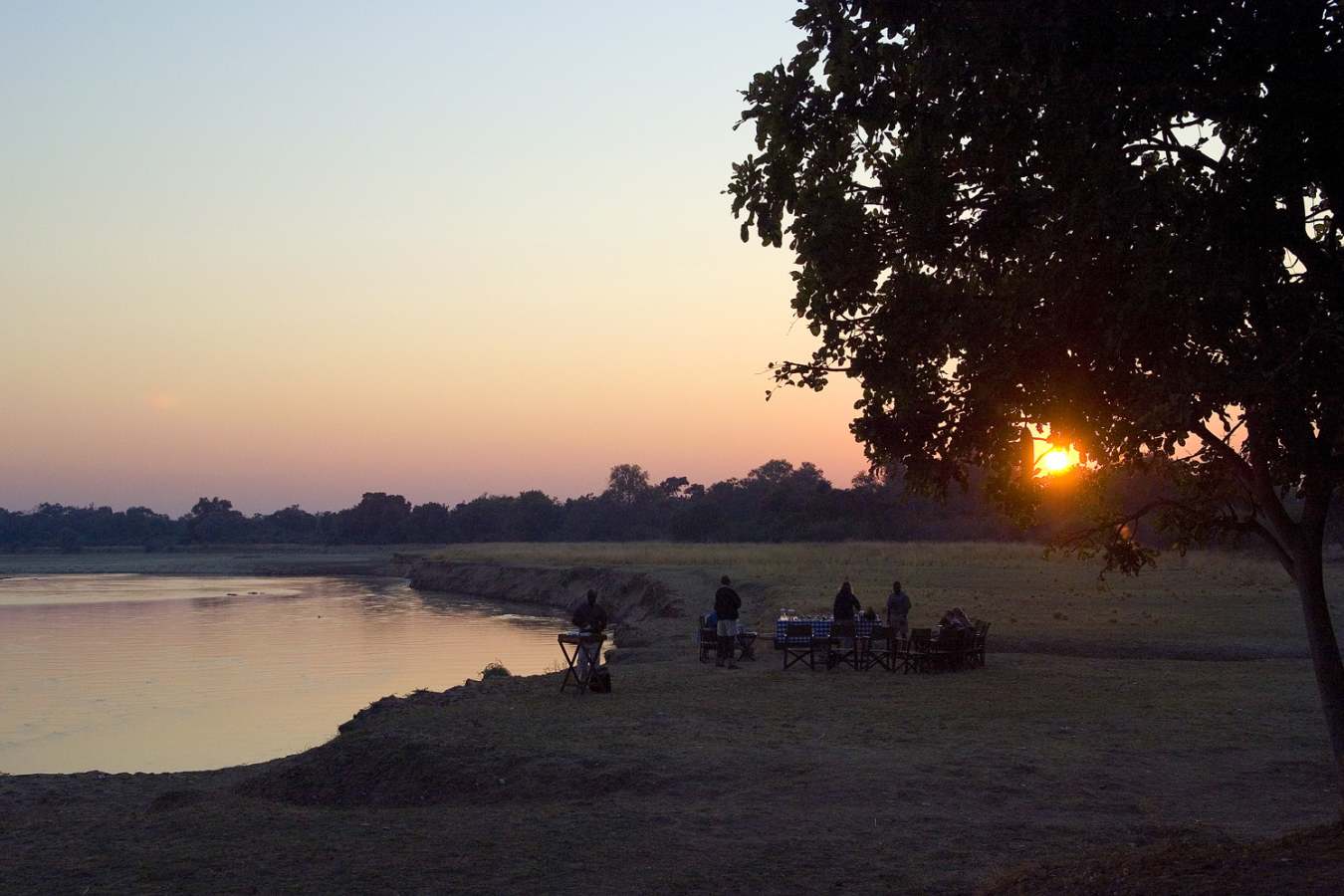 Bush Dining - Robin Pope Luangwa Bush Camping