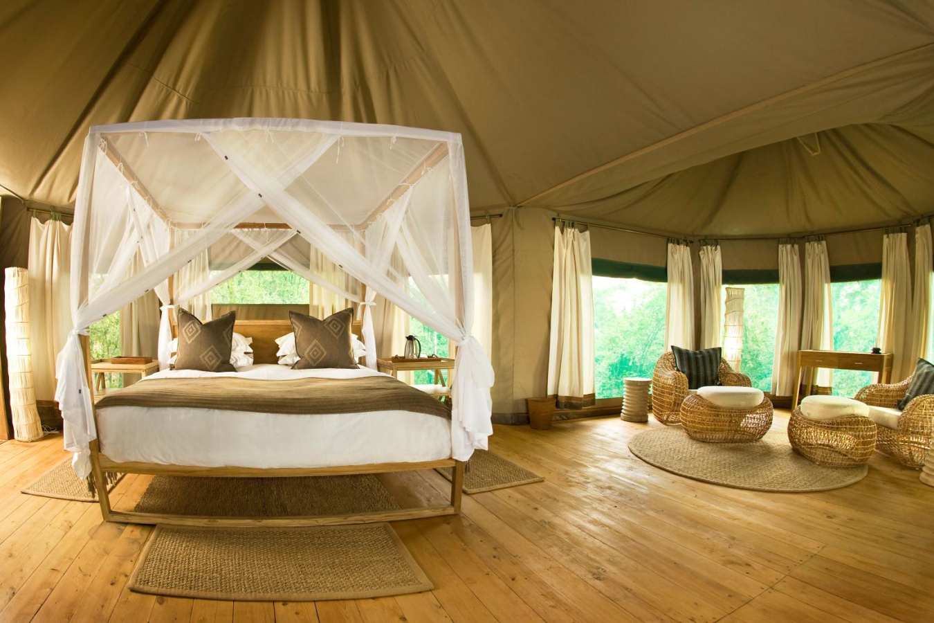 Chindeni Bedroom - Exploring Southern Luangwa