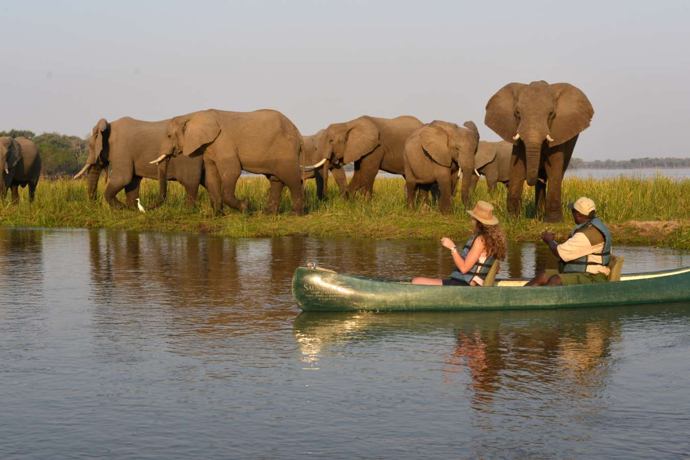 Canoeing on Lower Zambezi
