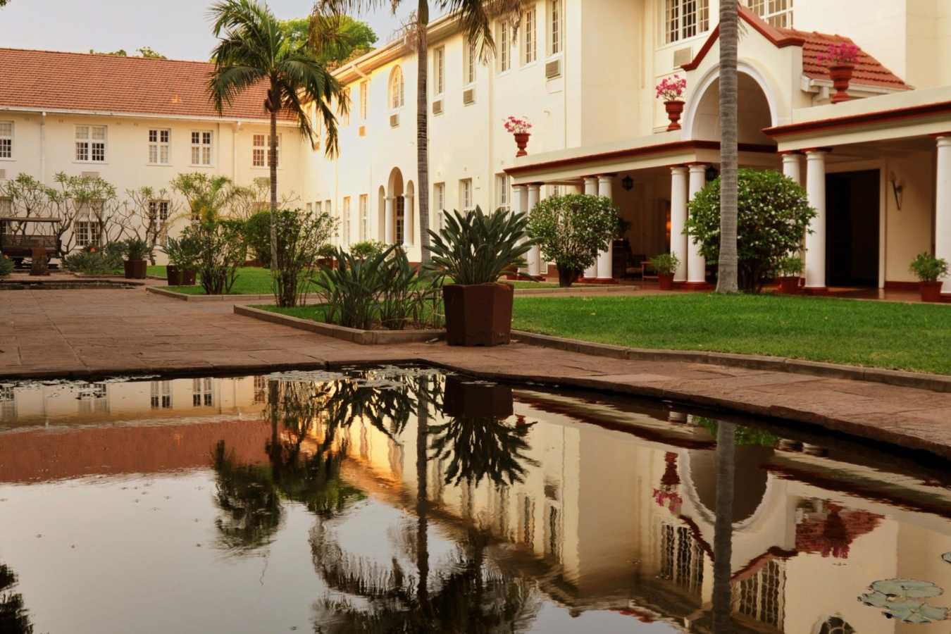 Exterior   - Victoria Falls Hotel
