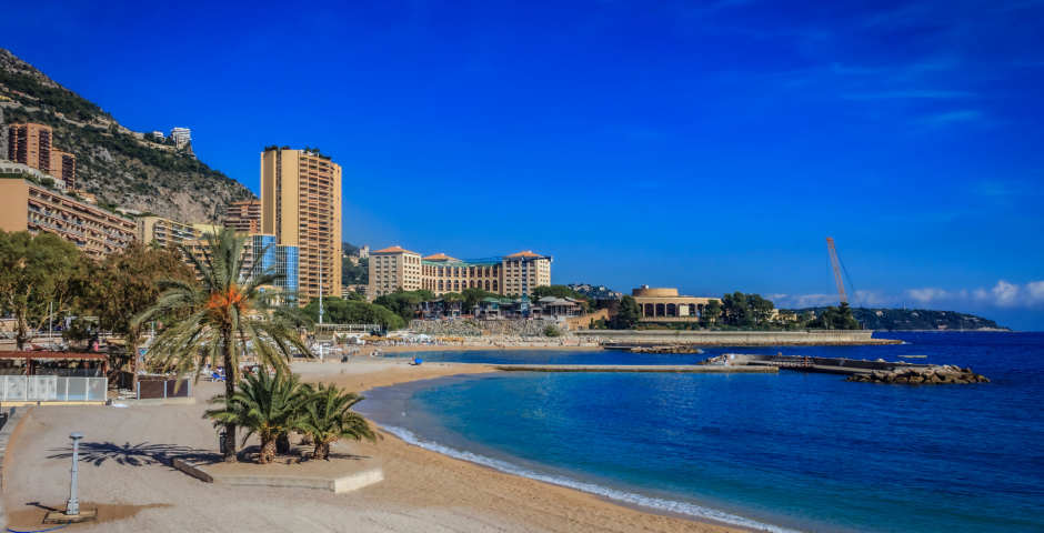 Larvotto Beach