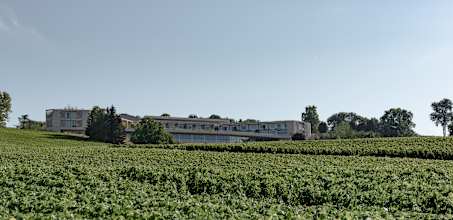 Royal Champagne Hotel and Spa