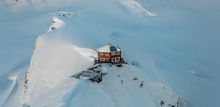 Sheldon Chalet