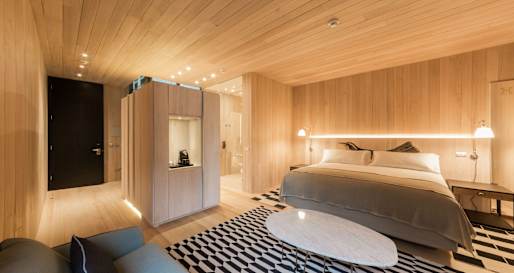 Scandi style contemporary rooms - Hotel Magnolia 