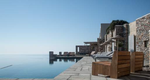 Infinity pool 