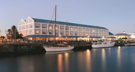 Exterior - Victoria & Alfred Hotel