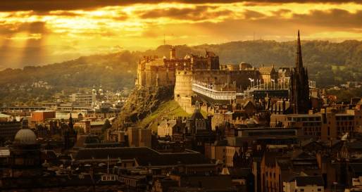 Edinburgh castle and old town 