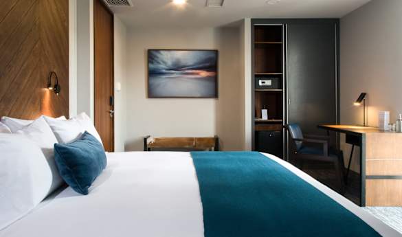 Atix Hotel