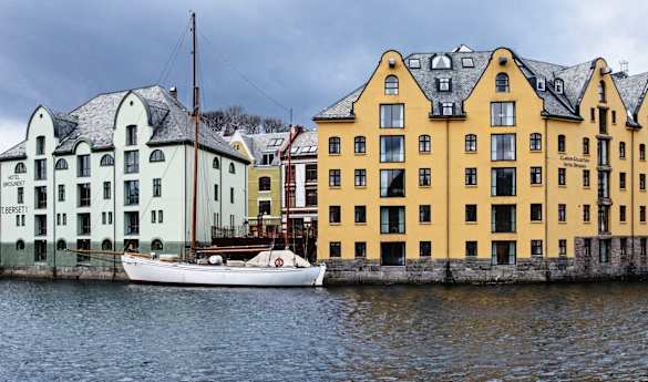 Hotel Brosundet