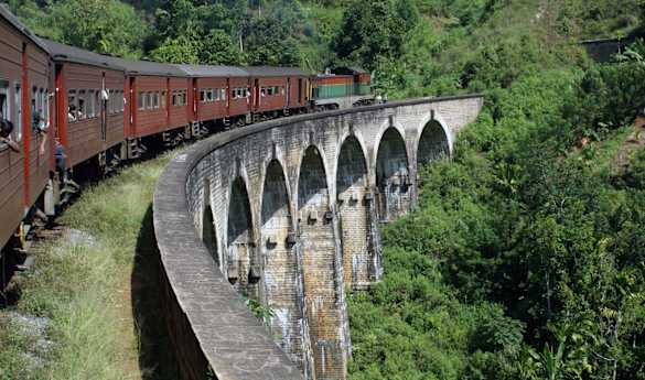 Train from Kandy to Hatton