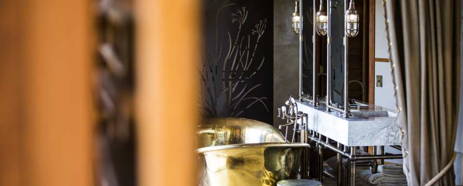 Bathroom - Little Mombo