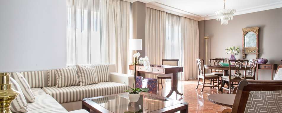 Alecos Suite 