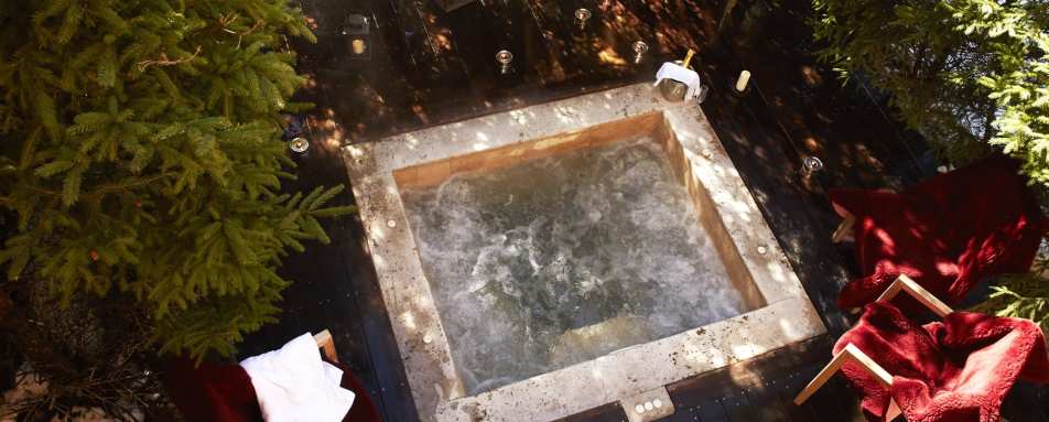Hot Tub  