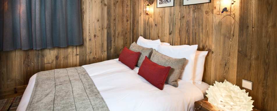 Double Bedroom 