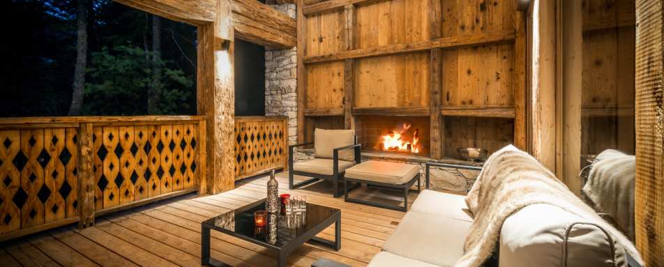 Outdoor BBQ Area 