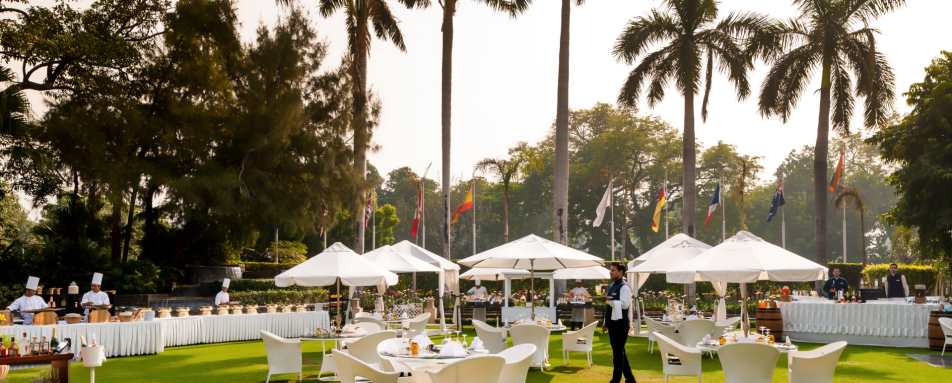 Champagne Brunch - The Claridges