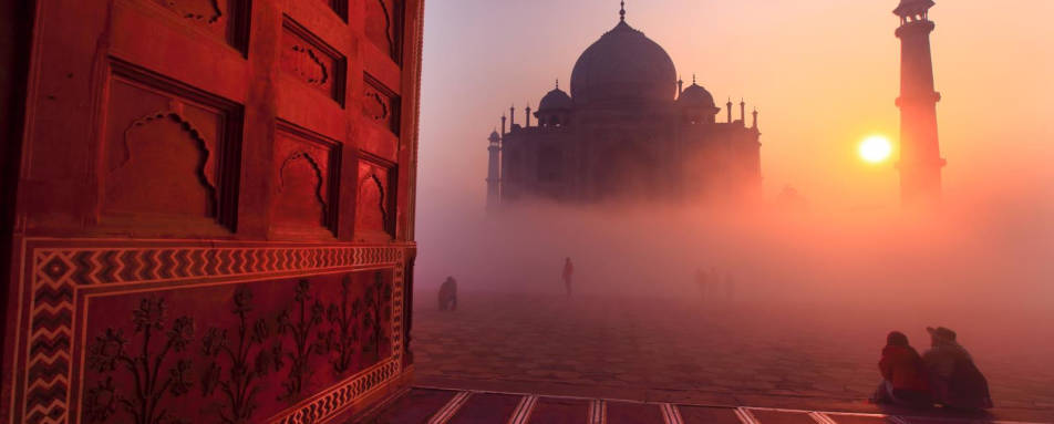 Periplus Sunrise at the Taj Mahal
