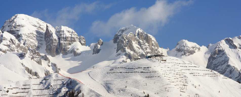 Ski area