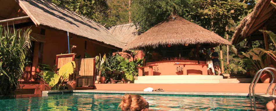 Pool - Mandala Ou