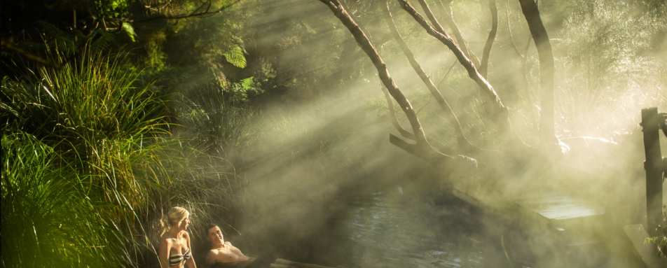 Solitaire Lodge Visit the Tarawera Thermal Springs