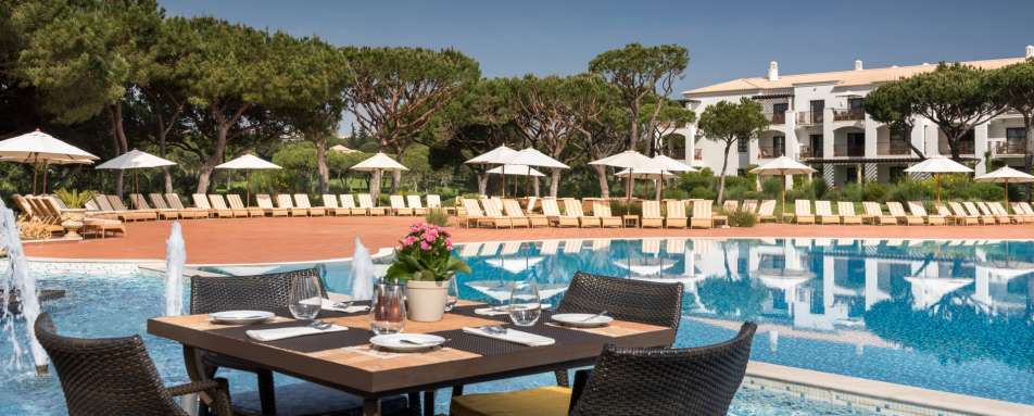 O Grill Restaurant - Pine Cliffs 