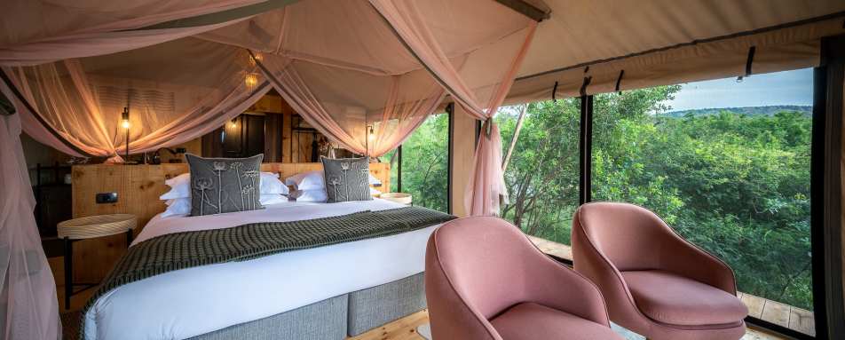 Bedroom at Magashi Camp 