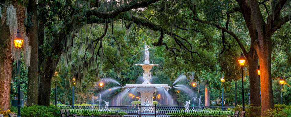 Forsyth Park, Savannah - Perry Lane Hotel