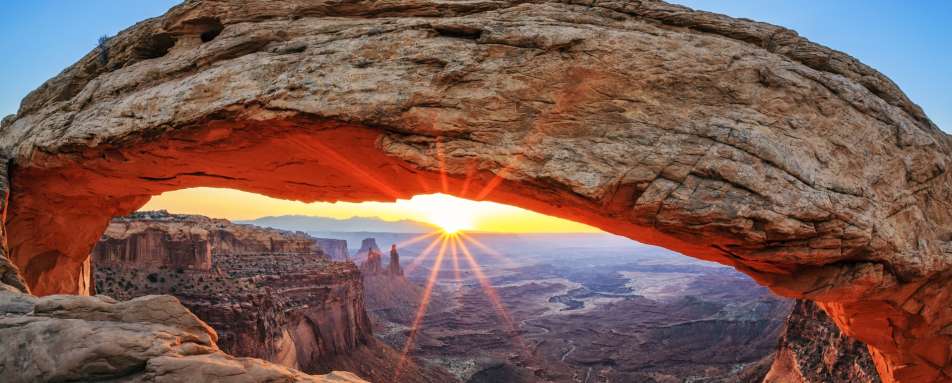 FullDay Guided Arches Canyonlands Tour