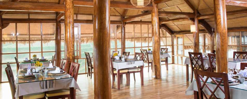 Restaurant  - Topas Ecolodge