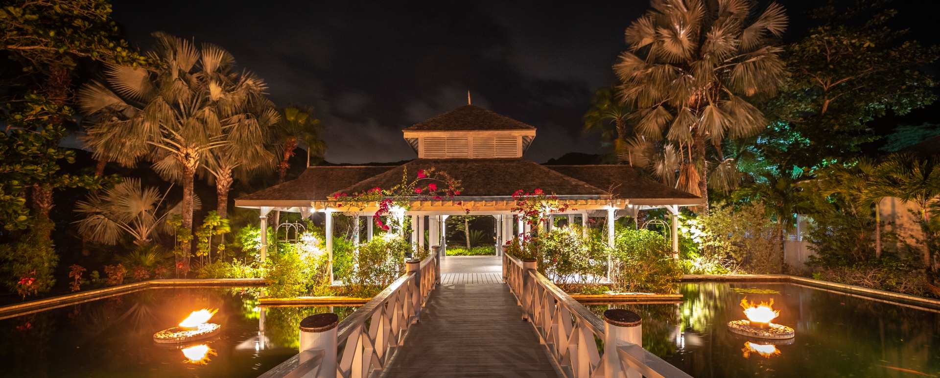 Carlisle Bay entrance by night 