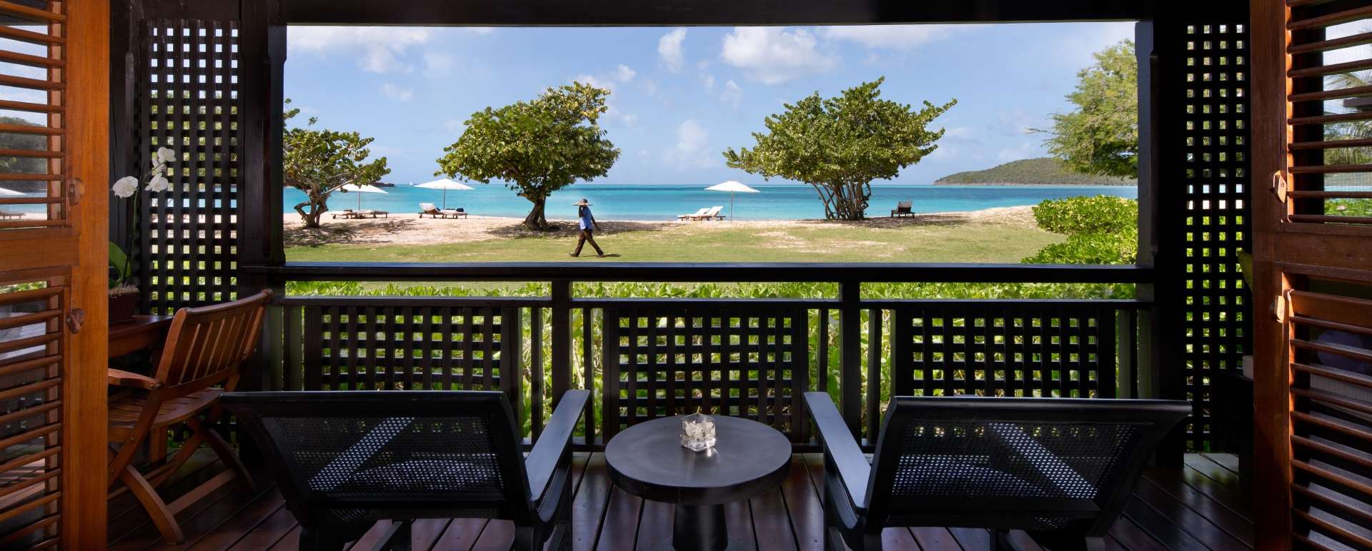 Suite Beachfront Veranda Hermitage Bay 