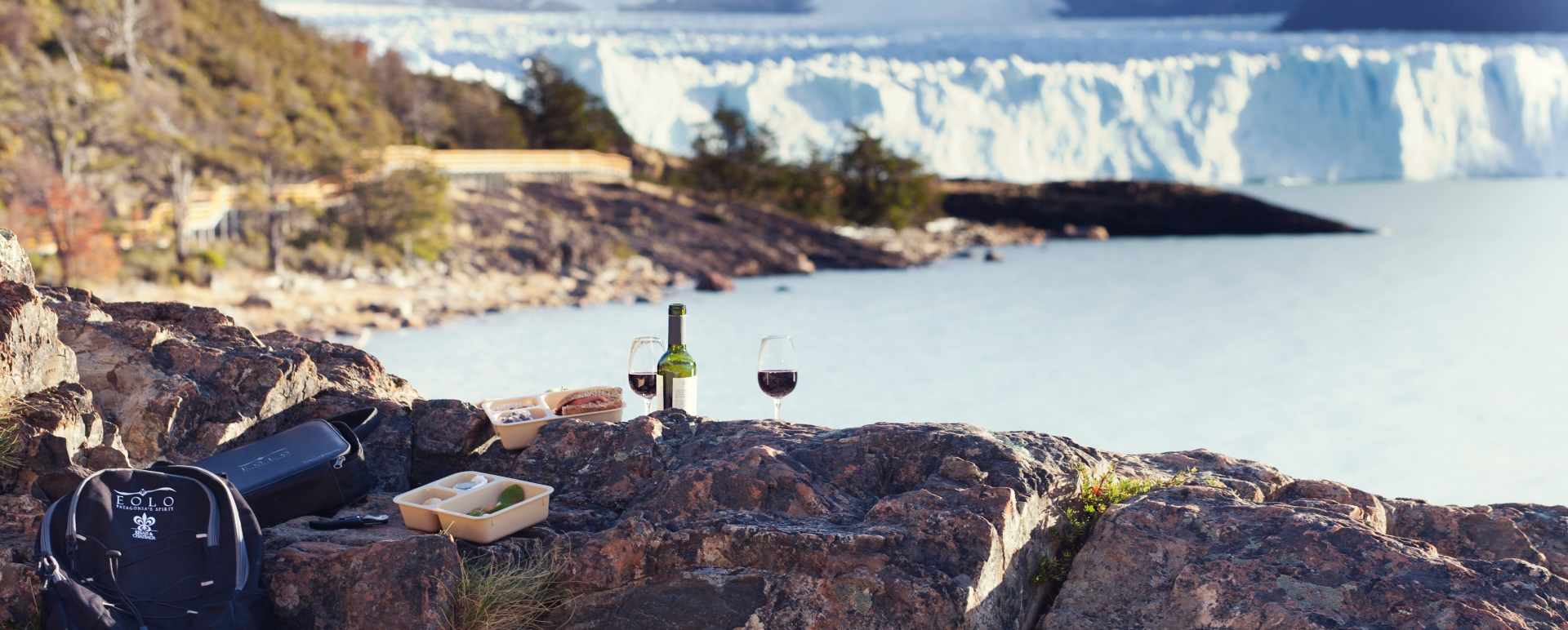 Picnic by the glacier - Eolo