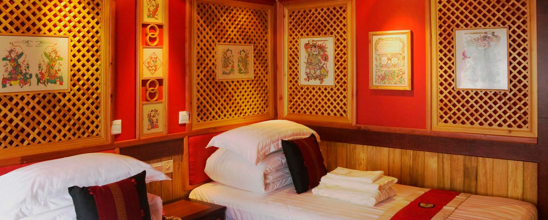 Woodblock Room  - Li An Lodge 