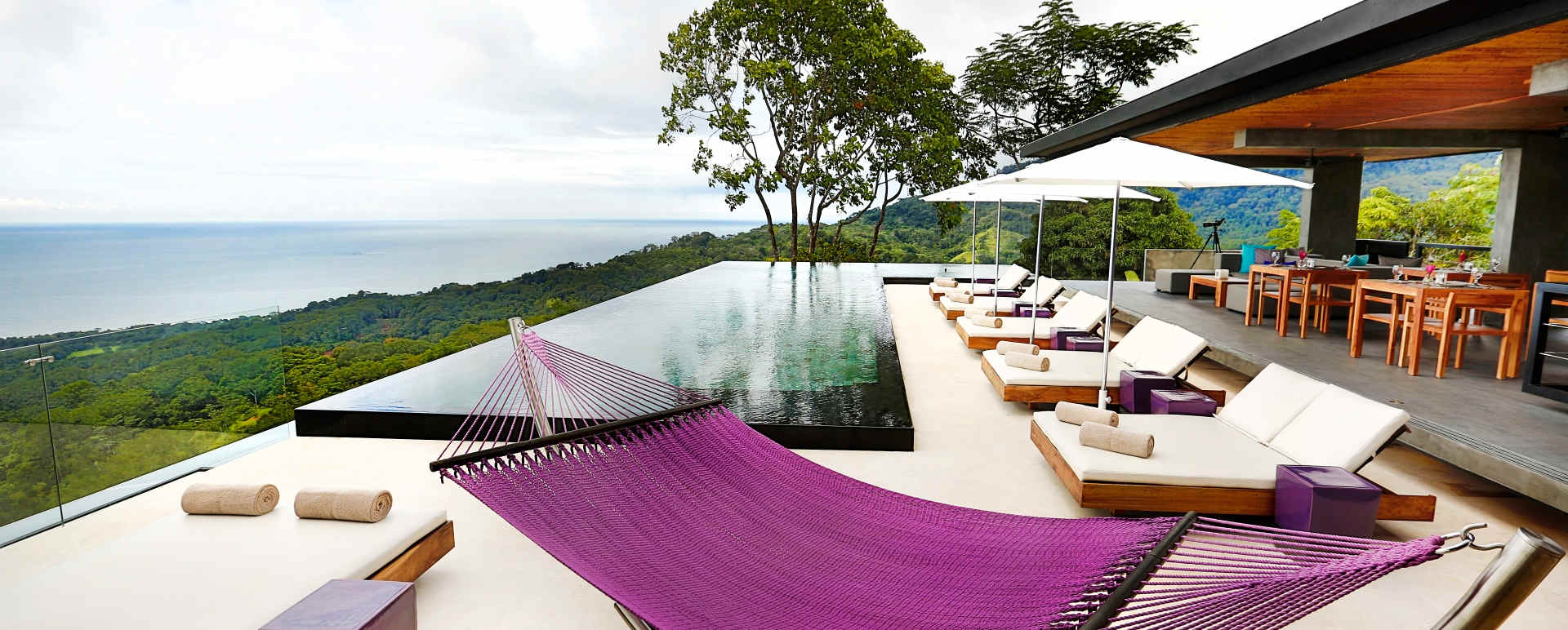 The pool - Kura Design Villas