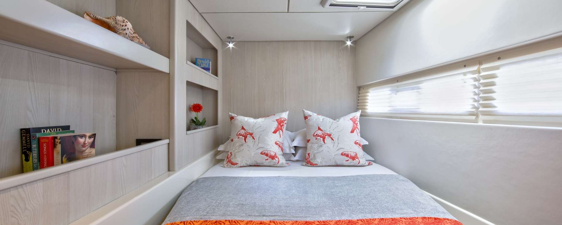 Cabin - Discover Dalmatia by private yacht