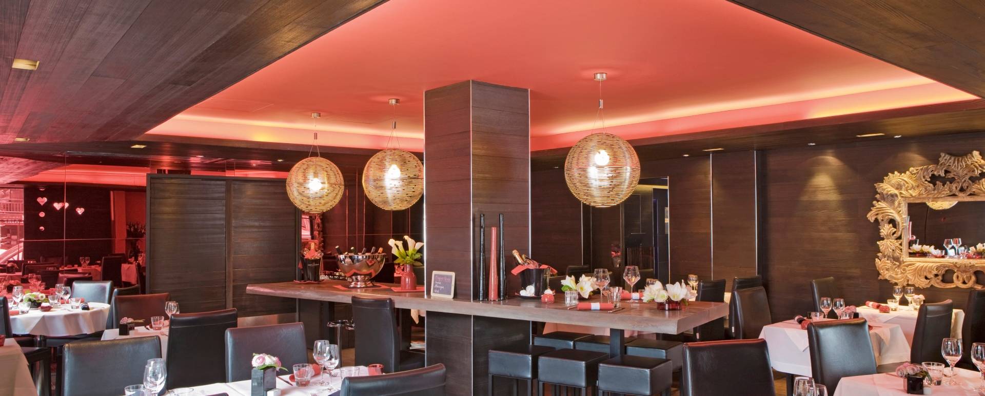 Restaurant - Avenue Lodge