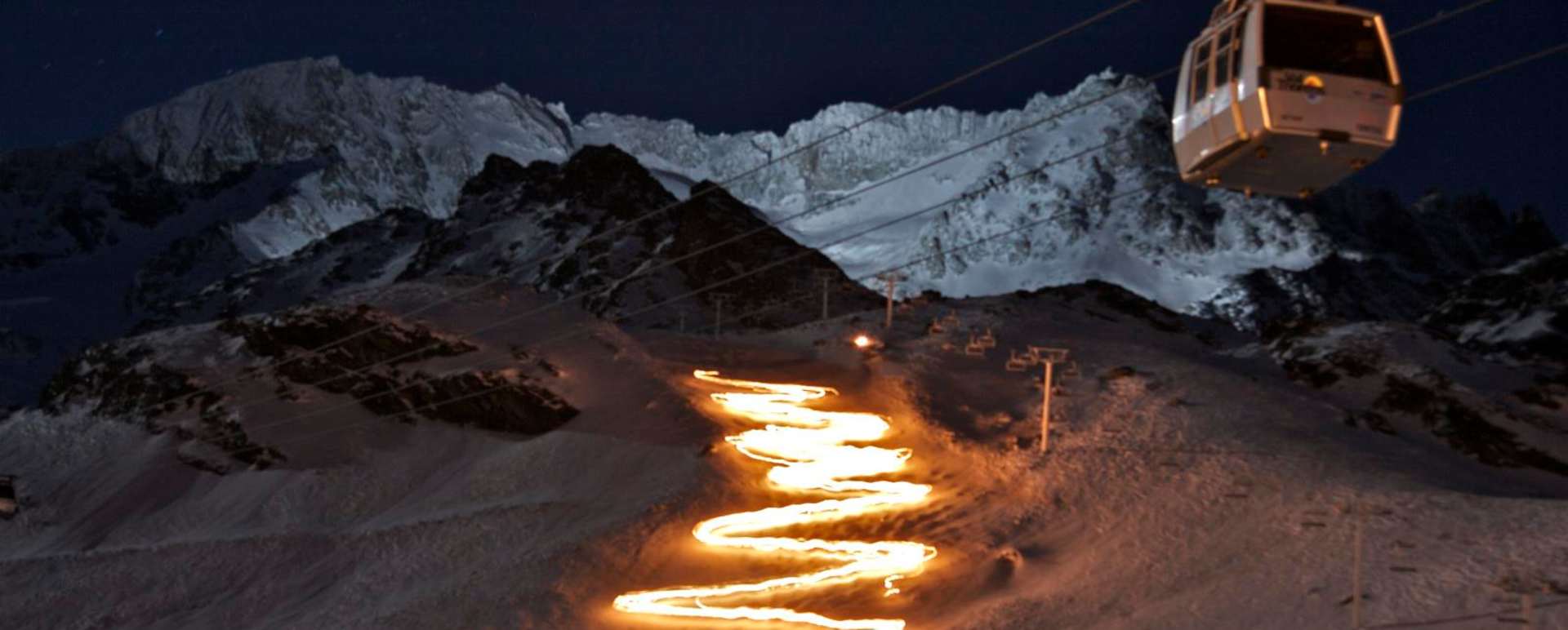 Torchlit descent -  Koh-I Nor