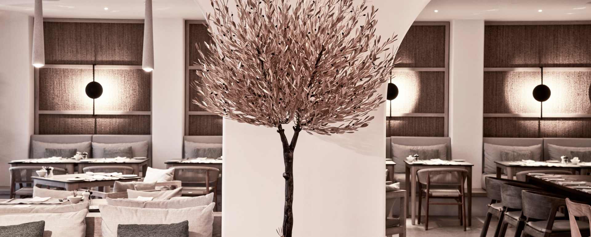 Elements Resurant Bar  