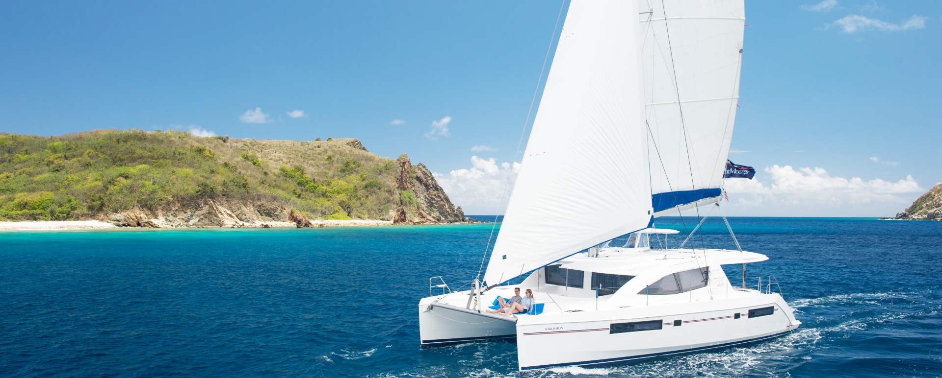 Luxury yacht charter 