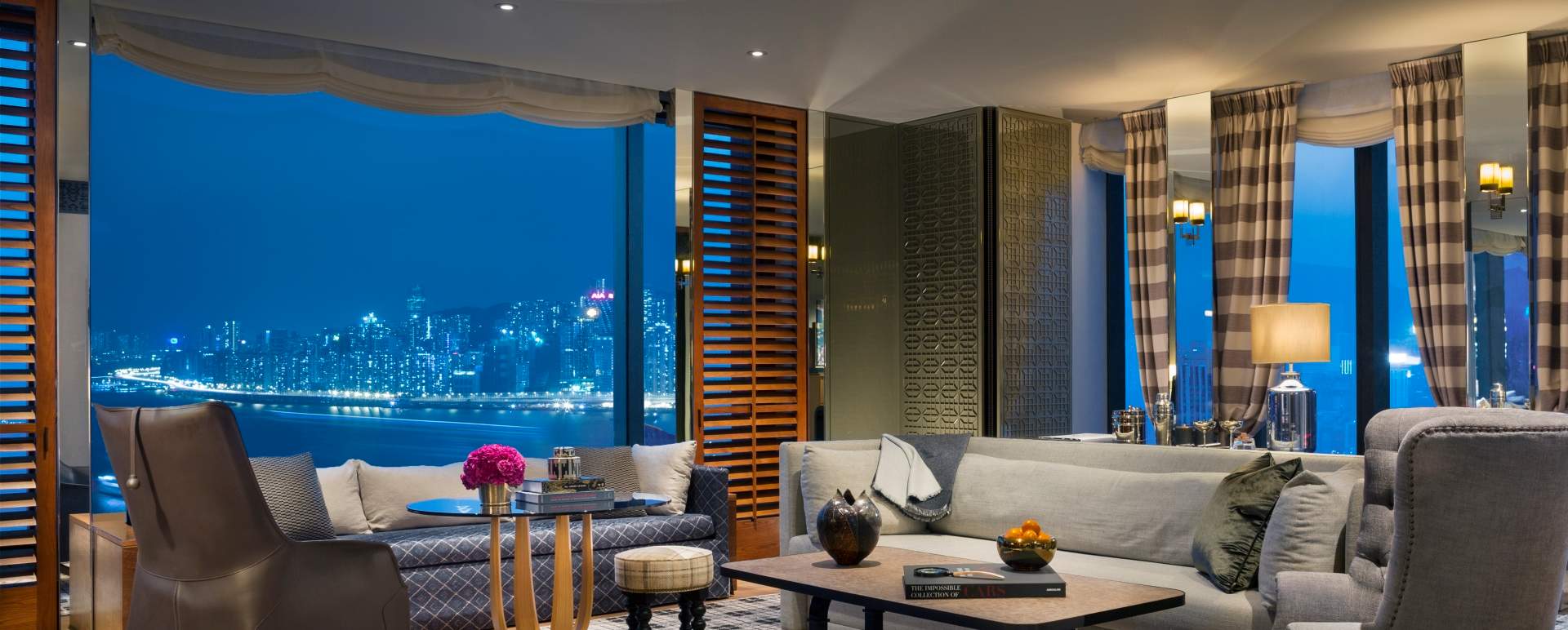 Harbour Corner Suite Living Area 
