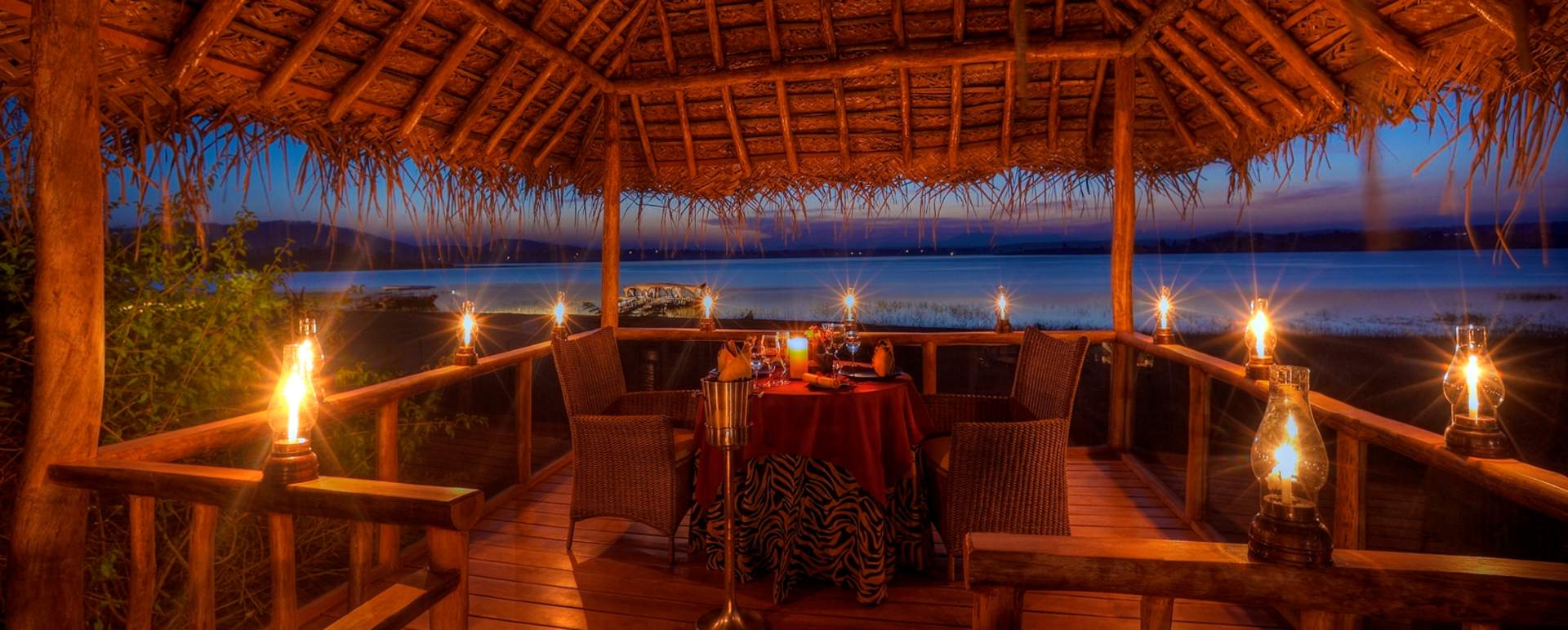 Romantic Dining - Evolve Back Kuruba Safari Lodge